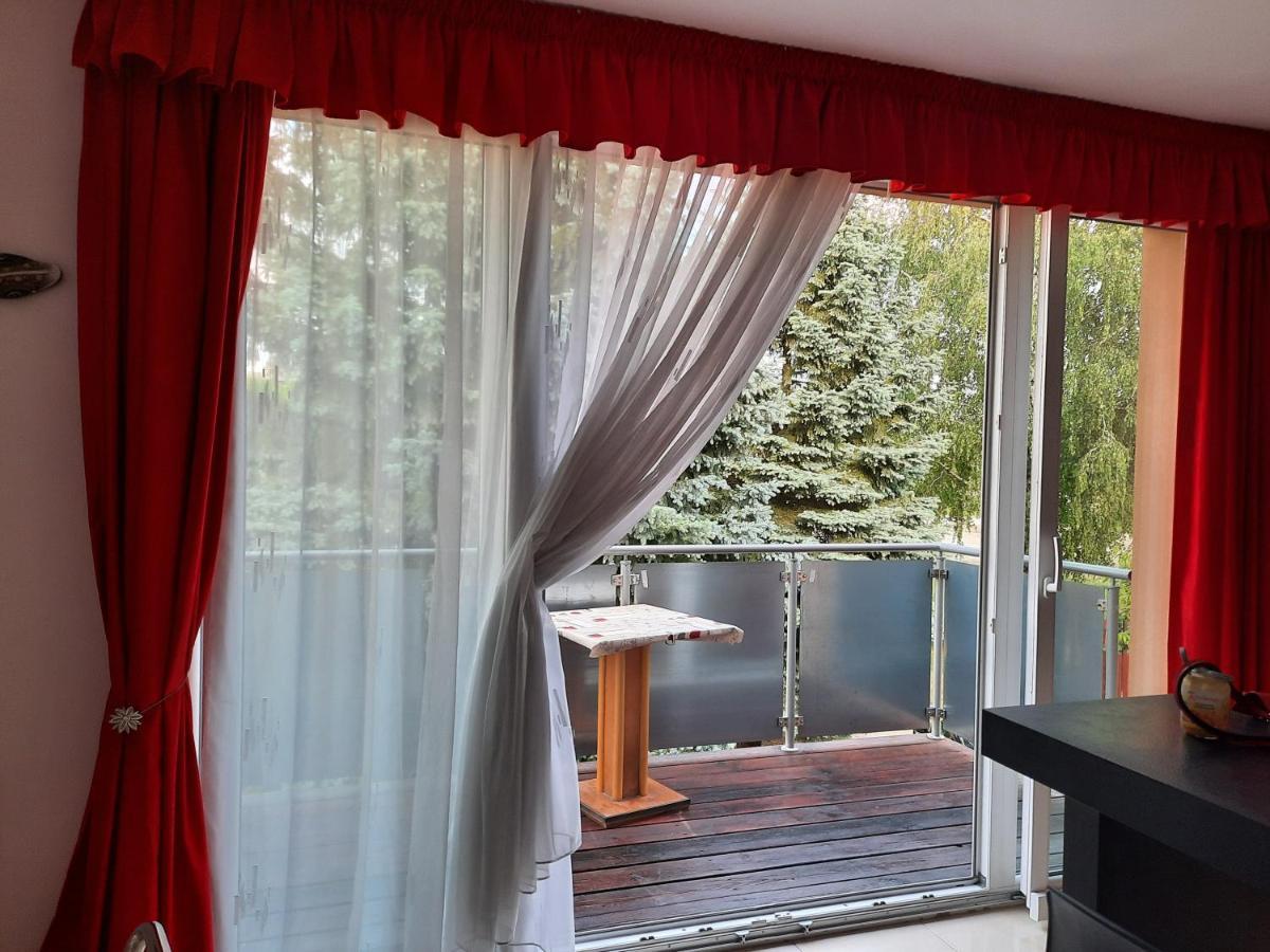 Fitt Apartman Ленти Екстериор снимка
